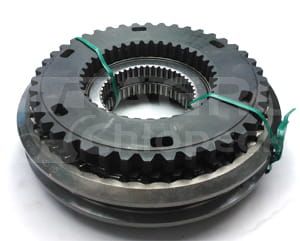 82013857 Synchronizator  /ZAM
