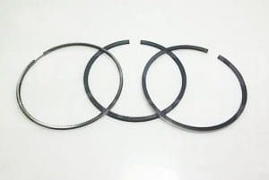 RE503528  KPL. Pierścienie STD FEDERAL MOGUL