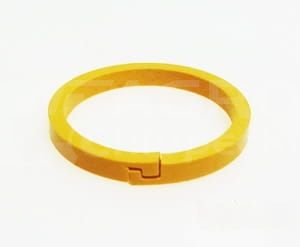 144242C3 Pierścień