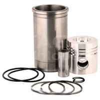 3218758R95 Zestaw tłok + tulej + Pierś.