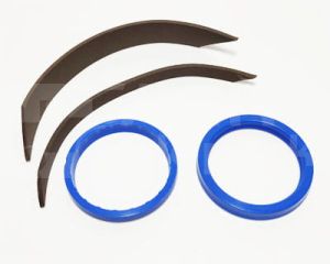323210A1 Zestaw Uszczelnień