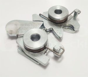 RE205602 Zamek Maski