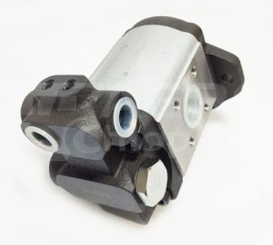 84263360  Pompa Hydrauliczna 