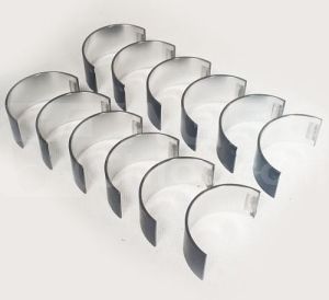 3055351R91 Kpl panewek korbowodowych STD