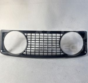 5087057 Radiator grille