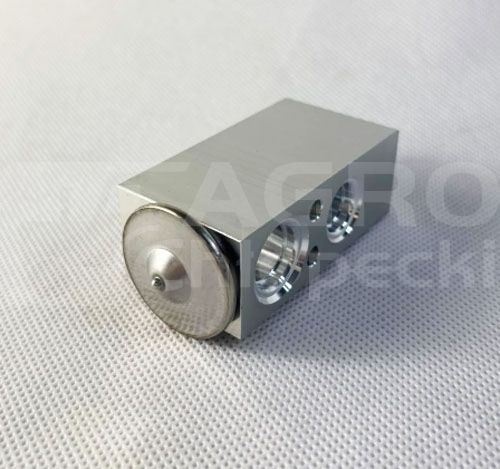 48064344.jpg