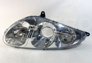 82037491 Reflektor lampa prawa 